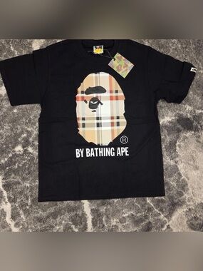 A Bathing Ape (BAPE) Men's Black Tshirt